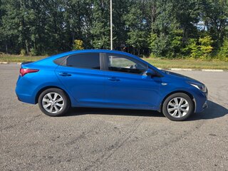 2019 Hyundai Solaris II, синий, 1290000 рублей, вид 4