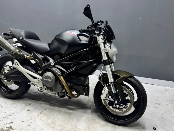 2011 Ducati Monster 696, чёрный, 490000 рублей - вид 7