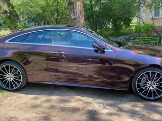 2020 Mercedes-Benz E-Класс 200 V (W213, S213, C238), пурпурный, 6500000 рублей, вид 3