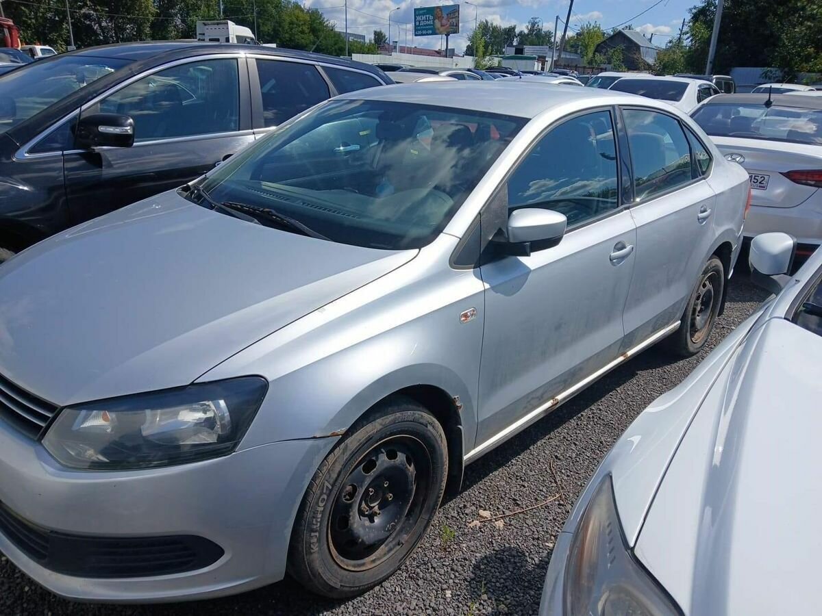 Открыть фотографии: Volkswagen Polo V