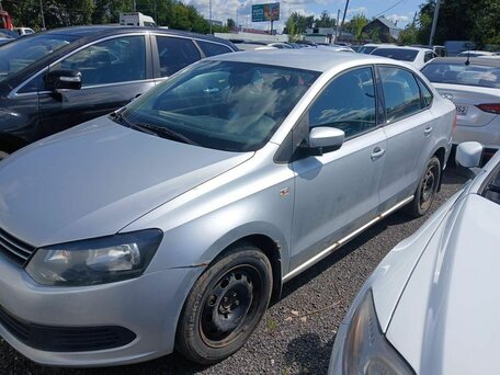 Volkswagen Polo V