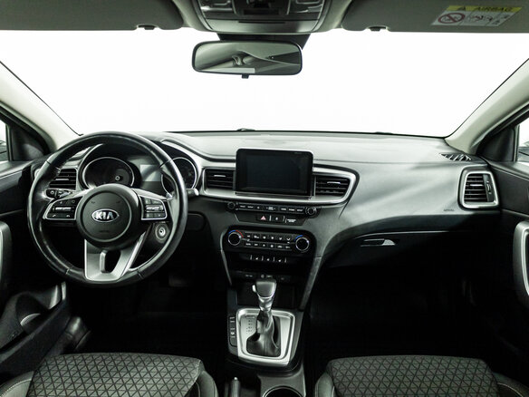 2019 Kia Ceed III, белый, 1899700 рублей - вид 12