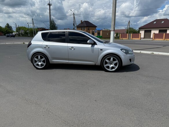 2007 Kia Ceed I, серебристый, 670000 рублей - вид 13