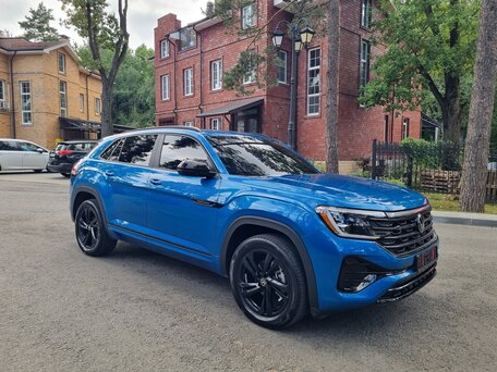 2024 Volkswagen Atlas Cross Sport I Рестайлинг, синий, 5690000 рублей, вид 5