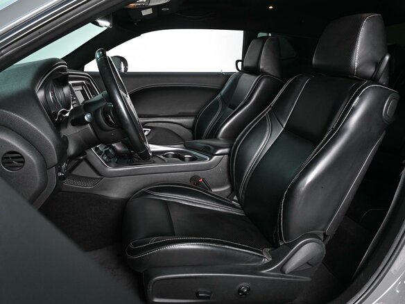 2019 Dodge Challenger III Рестайлинг 2, серый, 3399000 рублей - вид 9