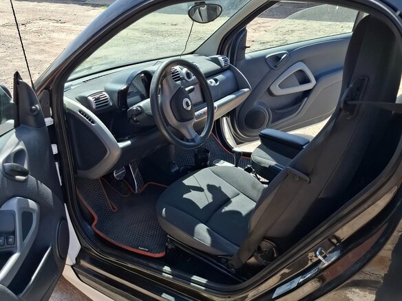 2010 Smart Fortwo II, белый, 550000 рублей - вид 5