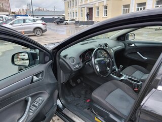 2010 Ford Mondeo IV Рестайлинг, чёрный, 650000 рублей, вид 5