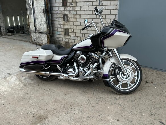 2010 Harley-Davidson Road Glide, белый, 1050000 рублей - вид 6
