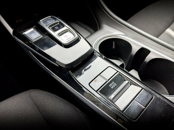 2020 Hyundai Sonata VIII (DN8), белый, 1875000 рублей - вид 26