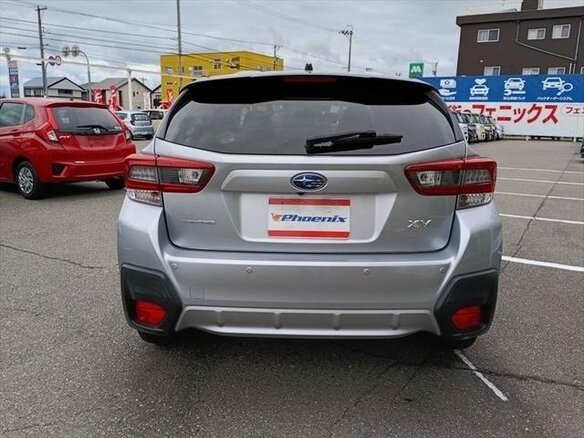 2022 Subaru XV II Рестайлинг, серебристый - вид 5