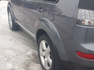 2008 Mitsubishi Outlander II, серый, 1140000 рублей, вид 4