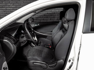 2014 Hyundai Solaris I Рестайлинг, белый, 720000 рублей, вид 5
