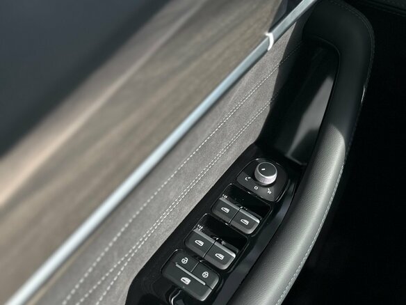 2026 Geely Monjaro I Рестайлинг, серый, 4954990 рублей - вид 15