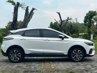 2022 Geely Emgrand S, белый, 1240000 рублей, вид 4