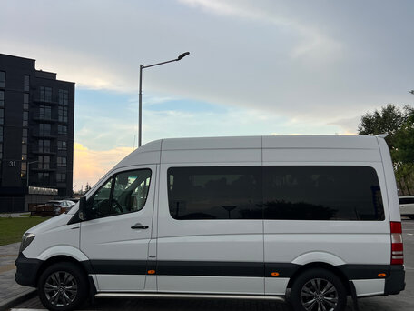 2017 Mercedes-Benz Sprinter, белый, 2400000 рублей, вид 4