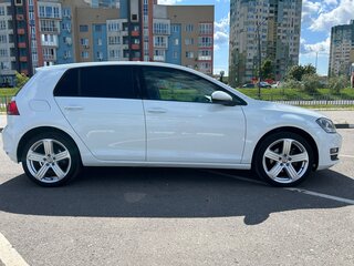 2015 Volkswagen Golf VII, белый, 1450000 рублей, вид 4