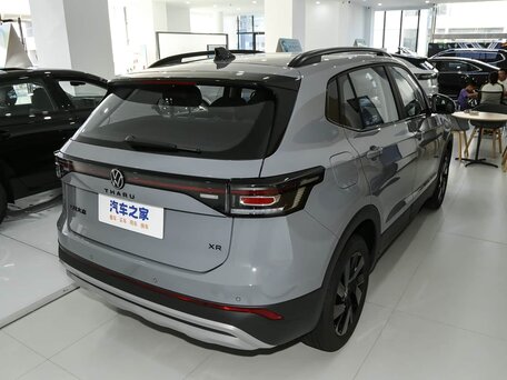 2026 Volkswagen Tharu XR, серый, 2150000 рублей, вид 4