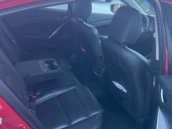2016 Mazda 6 III (GJ) Рестайлинг, красный, 1850000 рублей - вид 17
