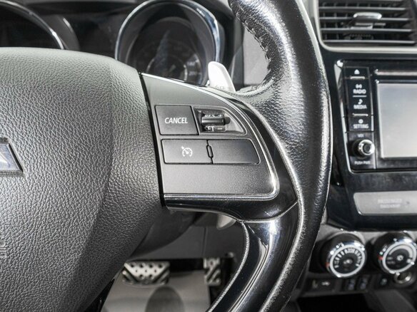 2017 Mitsubishi ASX I Рестайлинг 2, белый, 1989000 рублей - вид 15
