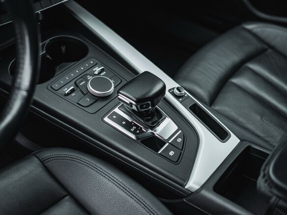 2017 Audi A4 V (B9), чёрный - вид 29