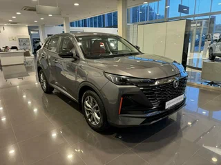2023 Changan CS55 Plus II, серый, 1790000 рублей, вид 3