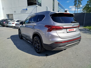 2021 Hyundai Santa Fe IV Рестайлинг, серебристый, 3180000 рублей, вид 4