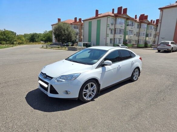 2013 Ford Focus III, белый, 750000 рублей
