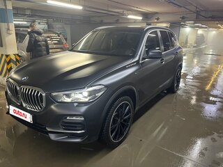 2021 BMW X5 25d IV (G05/G18), чёрный, 6800000 рублей, вид 1