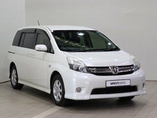 2013 Toyota ISis I Рестайлинг, белый, 1120000 рублей, вид 3