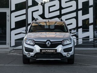 2015 Renault Sandero Stepway II, серебристый, 835000 рублей, вид 3