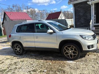 2012 Volkswagen Tiguan I Рестайлинг, серебристый, 950000 рублей, вид 5