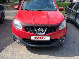 2011 Nissan Qashqai I Рестайлинг, красный, 750000 рублей, вид 1