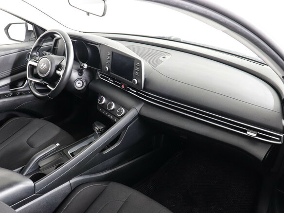 2021 Hyundai Elantra VII (CN7), белый - вид 9