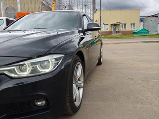 2016 BMW 3 серии 320i xDrive VI (F3x) Рестайлинг, чёрный, 2300000 рублей, вид 3