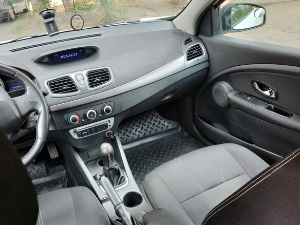 2013 Renault Fluence I Рестайлинг, белый, 815000 рублей - вид 17
