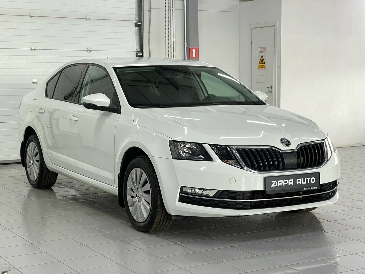 Открыть фотографии: Skoda Octavia III (A7) Рестайлинг