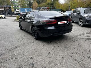 2018 Toyota Camry VIII (XV70), чёрный, 2650000 рублей, вид 4