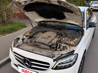 2018 Mercedes-Benz C-Класс 180 IV (W205) Рестайлинг, белый, 2550000 рублей, вид 3