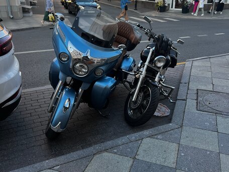 2016 Indian Roadmaster, голубой, 1600000 рублей, вид 2
