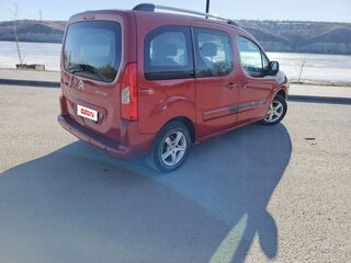 2011 Citroen Berlingo II, красный, 530000 рублей, вид 4