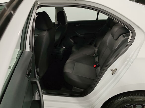2017 Skoda Rapid I, белый, 1220000 рублей - вид 13