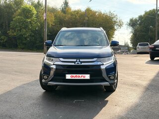 2015 Mitsubishi Outlander III Рестайлинг 2, синий, 1725000 рублей, вид 2
