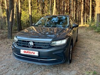 2020 Volkswagen Tiguan II Рестайлинг, серый, 2850000 рублей, вид 3