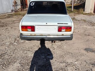 2010 Lada (ВАЗ) 2105, белый, 60000 рублей, вид 2
