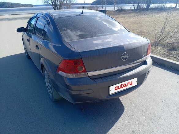 2011 Opel Astra H Рестайлинг, серый, 370000 рублей - вид 1