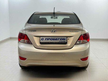 2014 Hyundai Solaris I, бежевый, 835000 рублей, вид 3