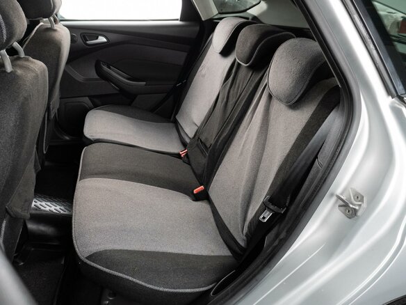2011 Ford Focus III, серебристый, 1000000 рублей - вид 8