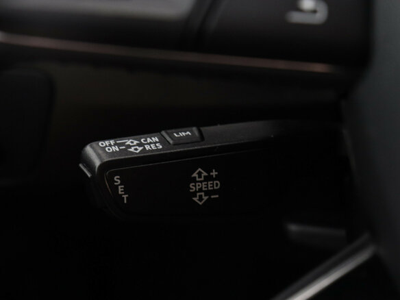 2016 Audi Q7 II (4M), чёрный - вид 37
