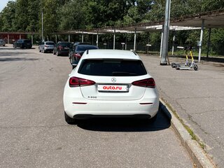 2018 Mercedes-Benz A-Класс 200 IV (W177), белый, 1900000 рублей, вид 5