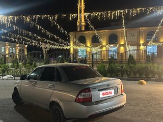 2015 Lada (ВАЗ) Priora I Рестайлинг, серебристый, 395000 рублей, вид 3